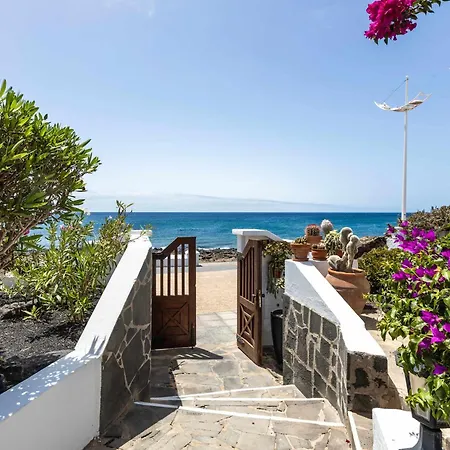 El Nido Seafront Hideaway By Bayside شقة